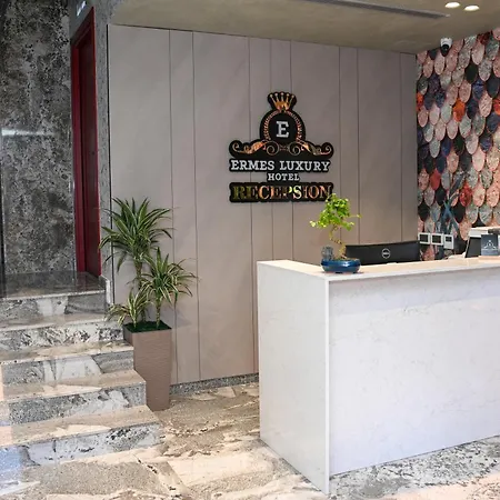 Ermes Luxury Отель