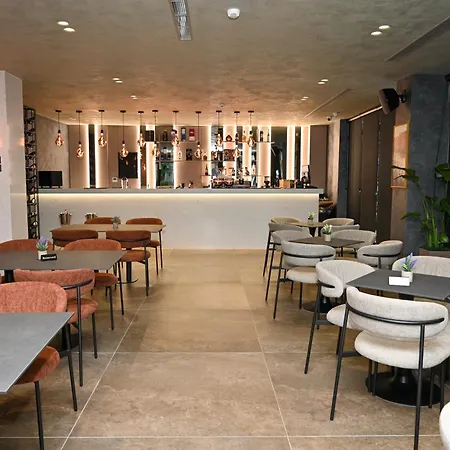 Ermes Luxury 4*