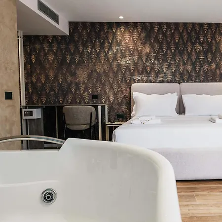 Отель Ermes Luxury Дуррес