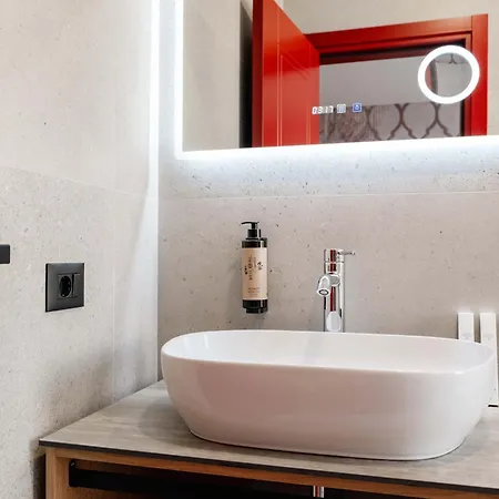 Ermes Luxury 4*