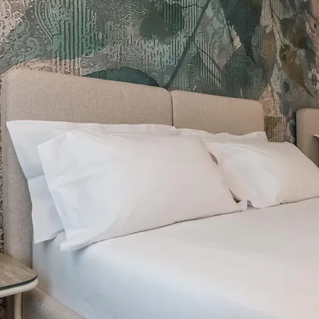 Ermes Luxury 4* Durrës