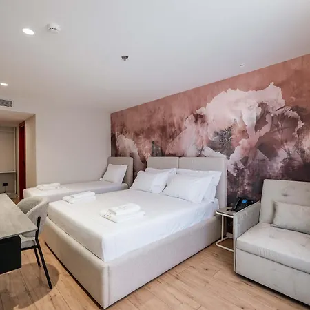 Ermes Luxury 4* Durrës