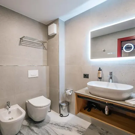 Ermes Luxury Hotel