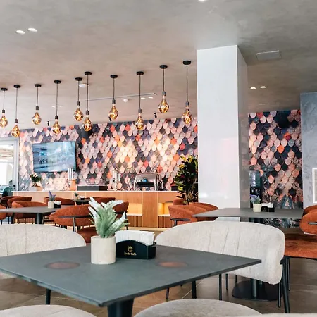 Отель Ermes Luxury 4*