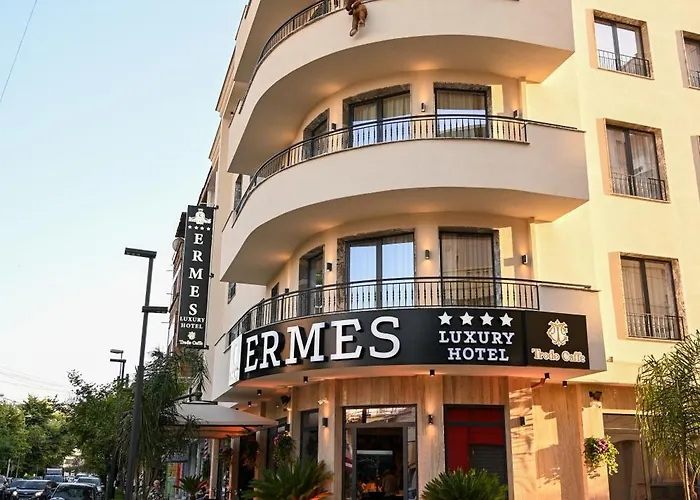 酒店 Ermes Luxury 4*